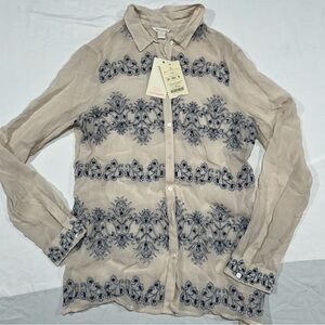 Women’s Button Down Dress Shirt-NWT